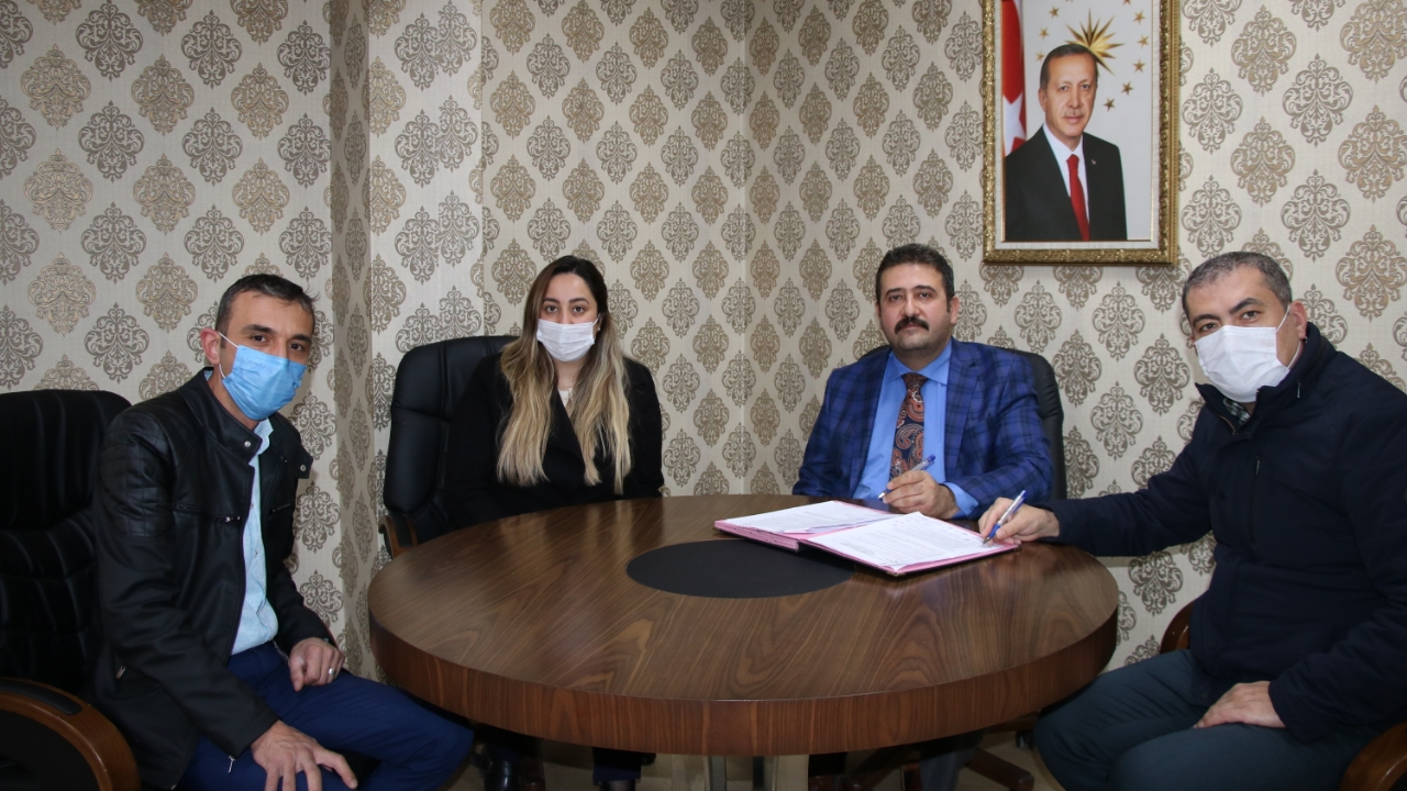İŞKUR MÜDÜRÜ METİN ÜLGEN KAYA PANDEMİ DÖNEMİNDE İSTİHDAM İÇİN ÇABALIYOR