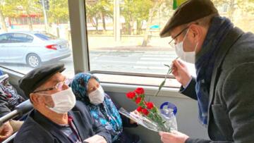 KIRŞEHİR BELEDİYESİ KADINLAR GÜNÜNÜ ÇEŞİTLİ ETKİNLİKLERLE KUTLADI