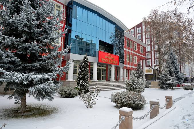 KIRŞEHİR’DE EĞİTİME KAR TATİLİ
