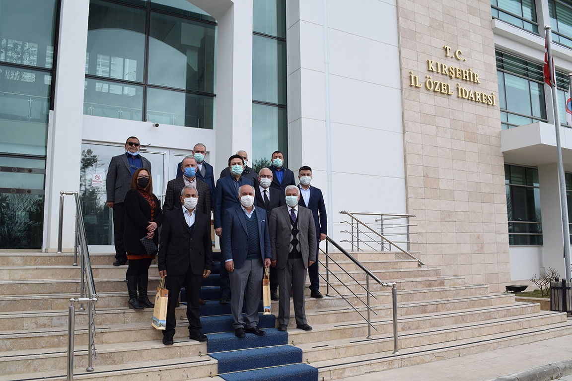 İL ÖZEL İDARESİ’NDEN EMEKLİ OLAN PERSONELİNE VEFA