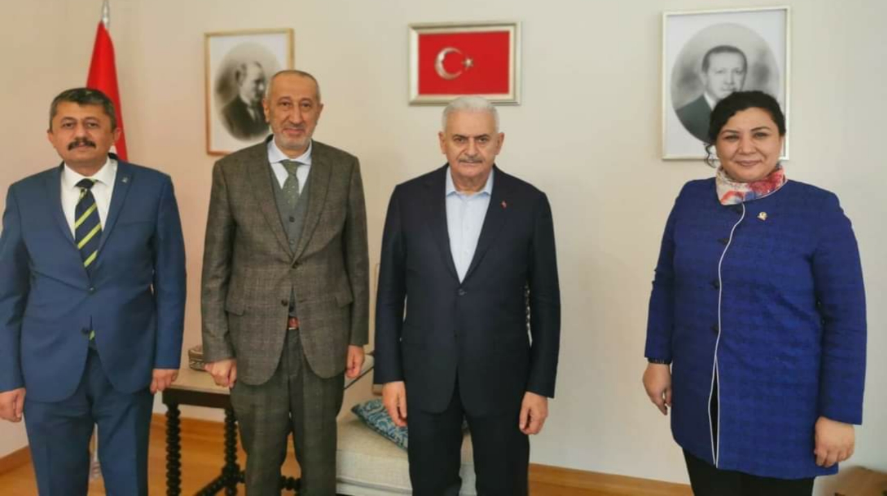 Kırşehir Ak Parti heyeti son Başbakan Binali Yıldırım’a ziyaret düzenledi.