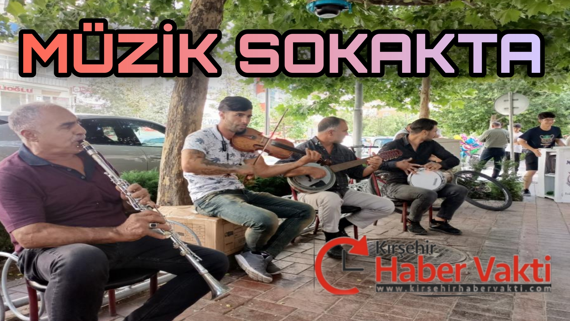KIRŞEHİR’DE SOKAK SANATÇILARINA YOĞUN İLGİ