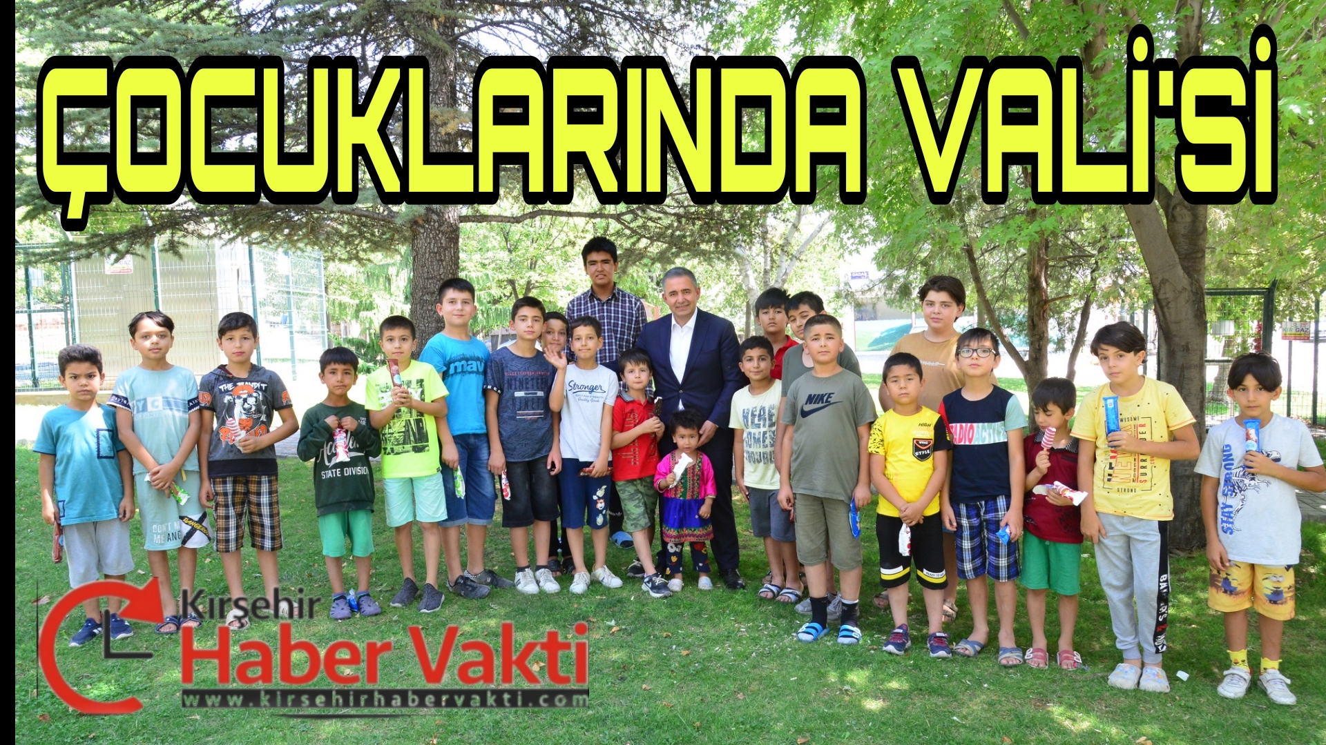 KIRŞEHİR VALİSİ BUHARA’DAN ÇOCUKLARA DONDURMA İKRAMI