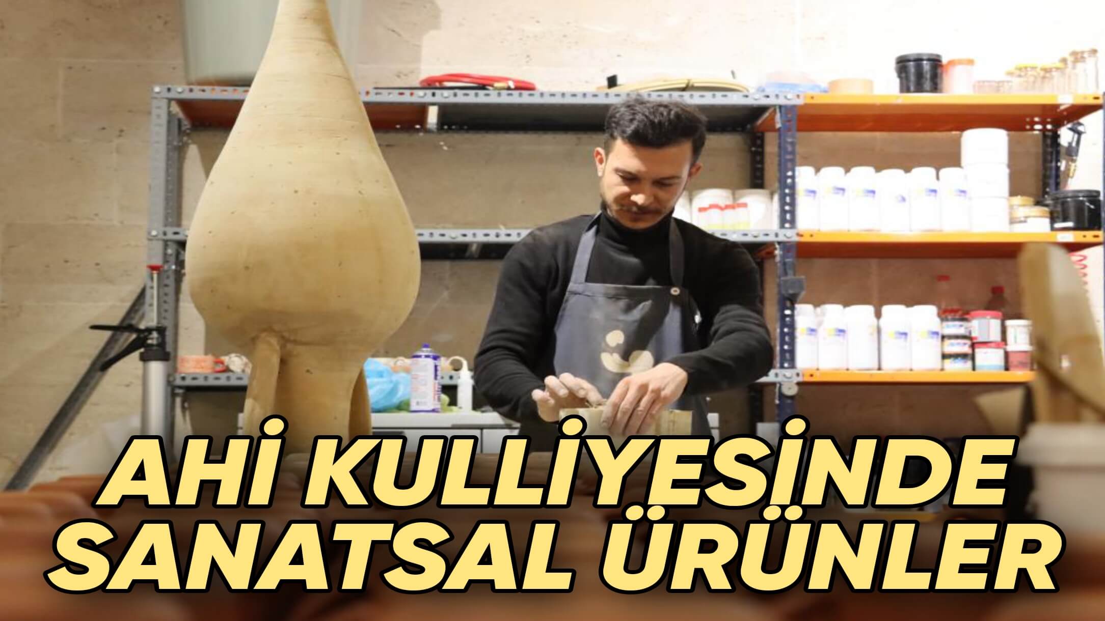 DOĞADAN ELDE ETTİĞİ MALZEMELERİ SANATA ÇEVİRİYOR