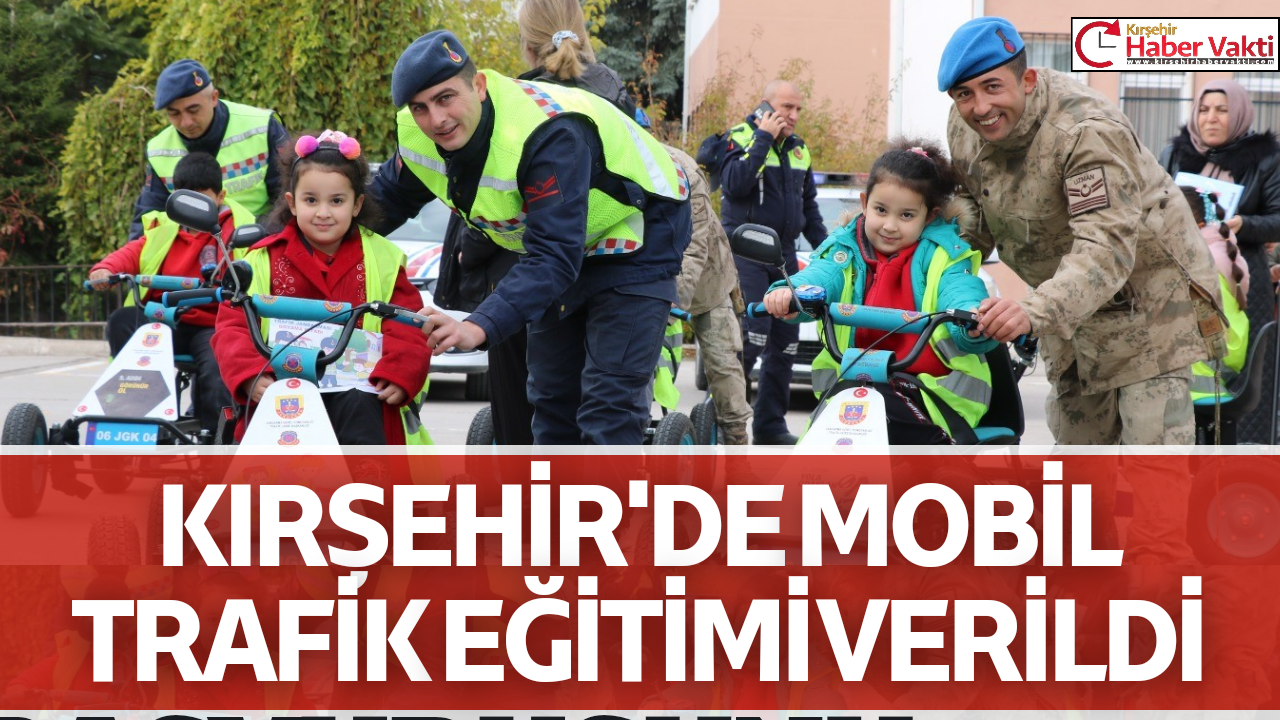 Kırşehir’de öğrenci ve fabrika çalışanlarına Mobil Trafik Eğitim Tırı ve