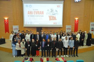 AHİ EVRAN TIP ÖĞRENCİ SEMPOZYUMU DÜZENLENDİ